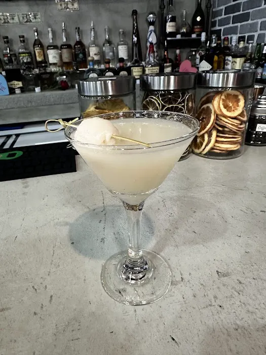 The Cage Restaurant Picture 3