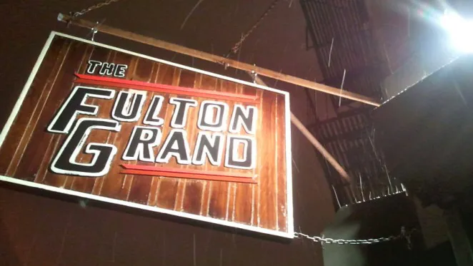 Fulton Grand Picture 1