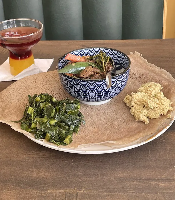 Bati Ethiopian Kitchen Picture 4