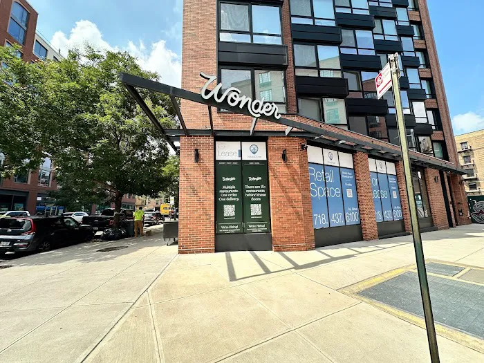 Wonder Clinton Hill Picture 4