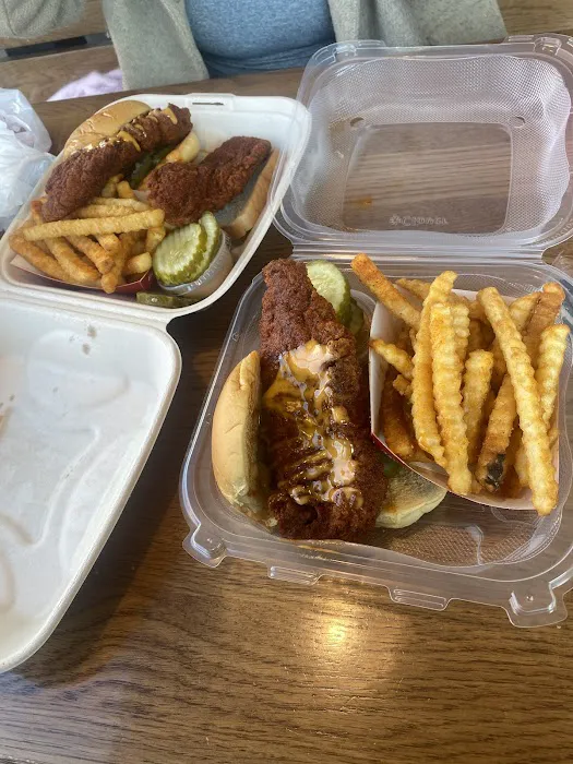 Dave's Hot Chicken Picture 1