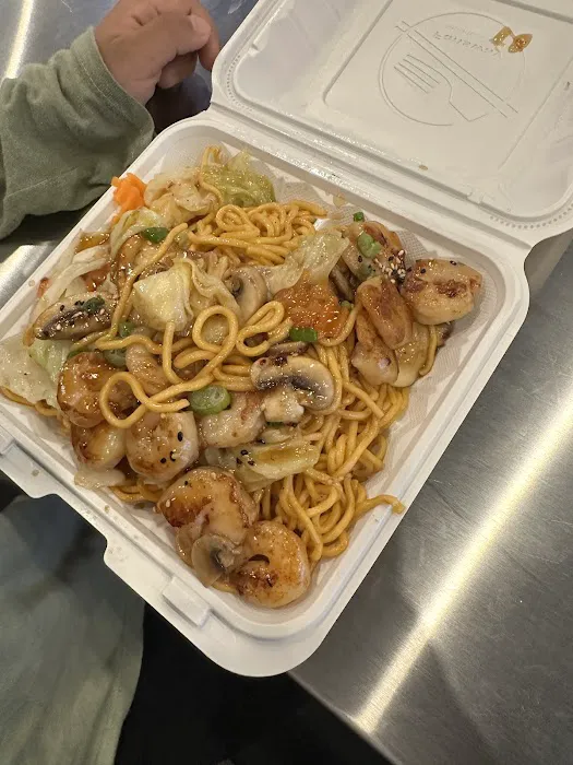 Fansway Japanese Grill (Teriyaki & Sushi) Picture 9