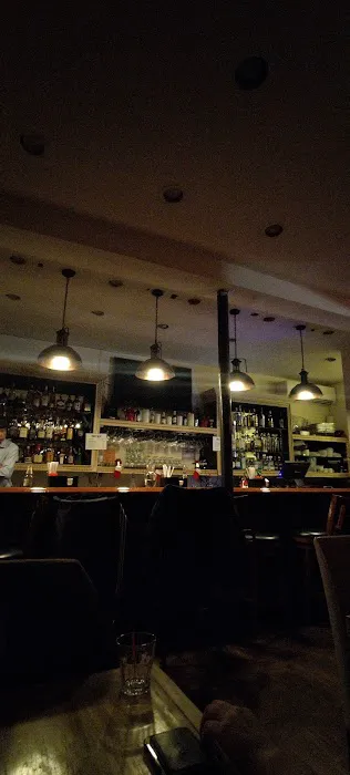 Manado's Jazz Lounge Picture 6