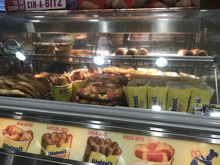 Wetzel's Pretzels Picture 6