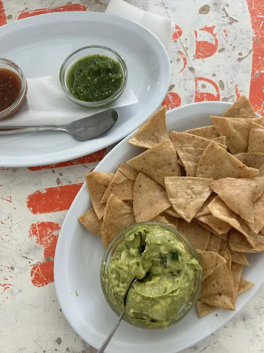 Tacombi Picture 6