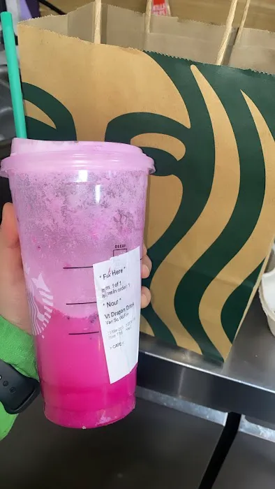 Starbucks Picture 4