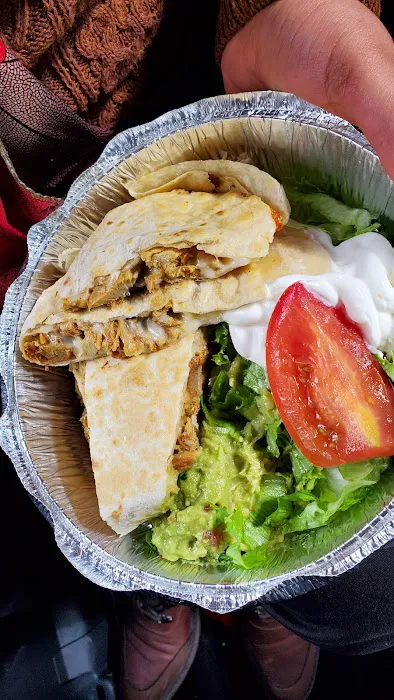 Cesar's Empanadas Truck Picture 4