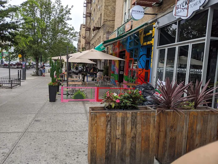 Dyckman Bar & Kitchen Picture 6