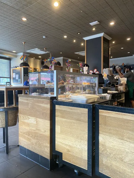 Starbucks Picture 4