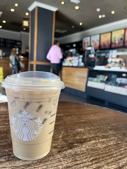 Starbucks Picture 10
