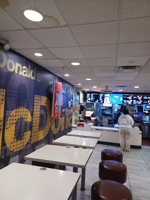 McDonald's Picture 1