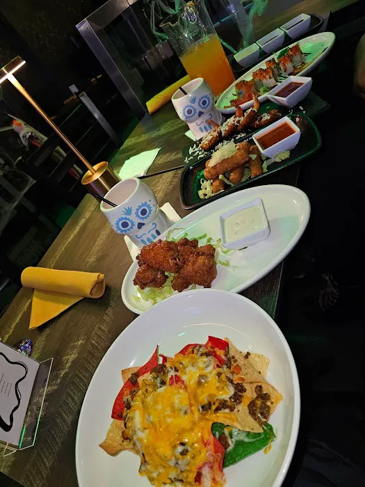 ROOM 151 SUSHI & STEAKHOUSE Picture 5