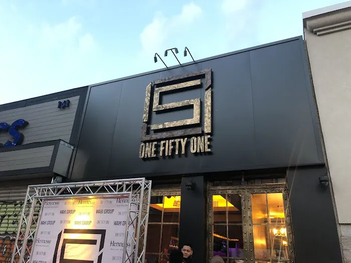 One Fifty One Restaurant & Lounge Picture 7
