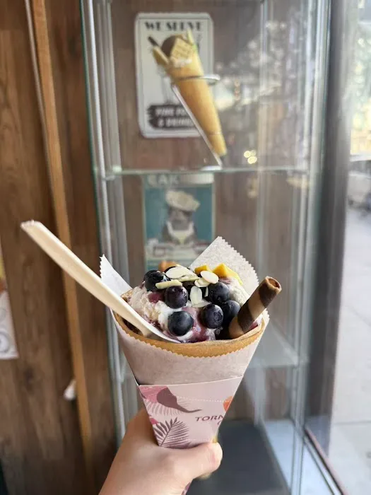 Tornado Crepes Picture 9