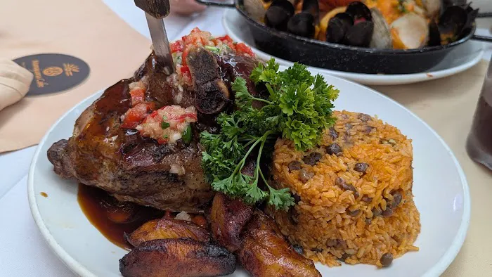 Mamajuana Cafe Inwood Picture 5