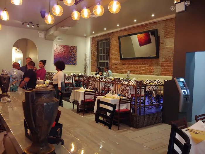 Mina Restaurant and Bar Picture 7