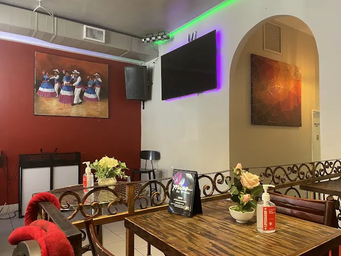 Mina Restaurant and Bar Picture 10
