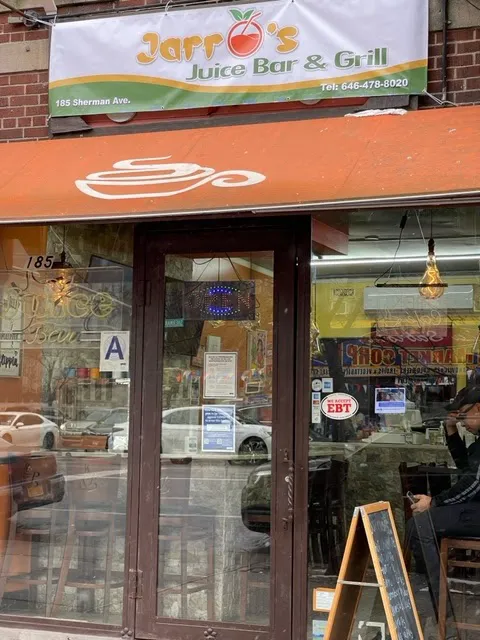 Jarros Juice Bar & Grill Picture 7