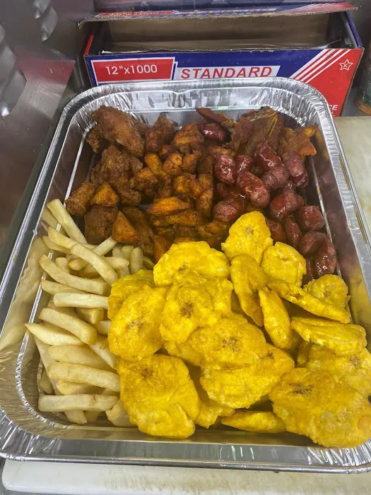 Nacho Deli Grocery Corp Picture 6