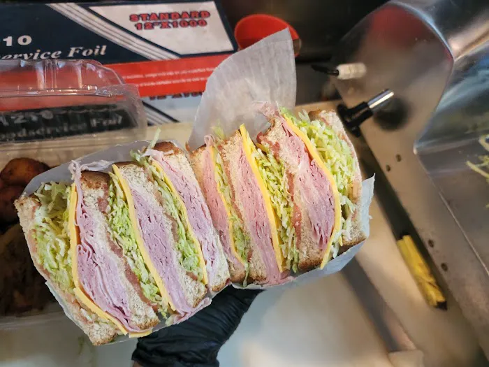 Nacho Deli Grocery Corp Picture 2