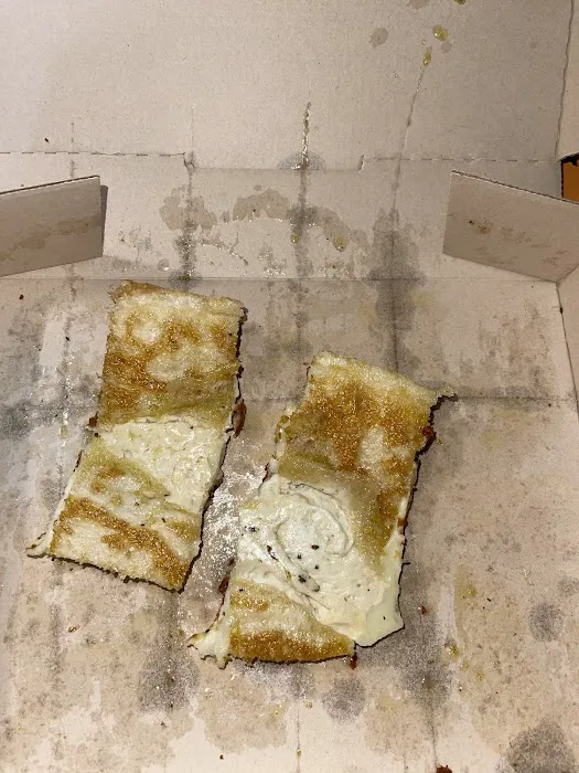 Little Caesars Pizza Picture 9
