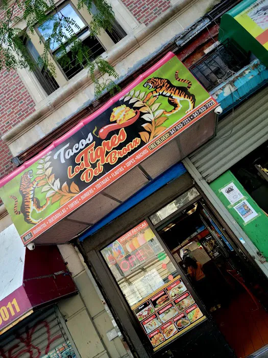 Tacos Los Tigres Del Bronx Picture 10