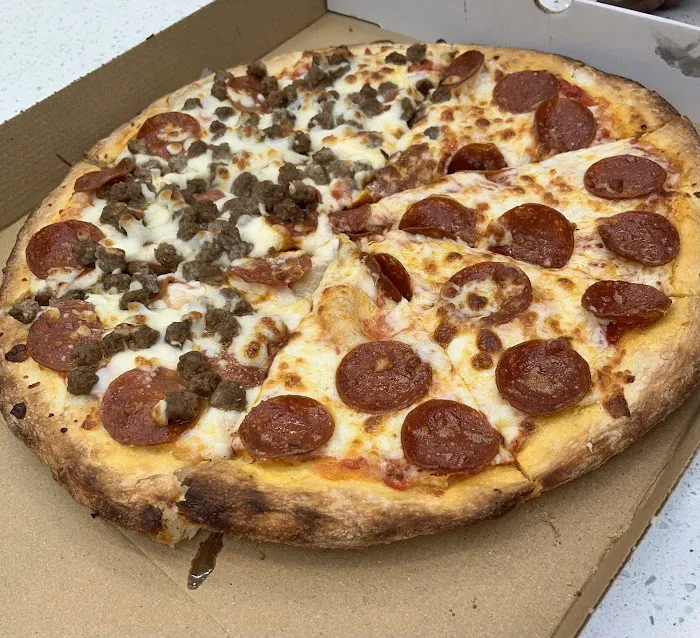 Aldus Pizza Picture 7