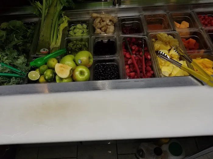 Adames Juice Bar Picture 2
