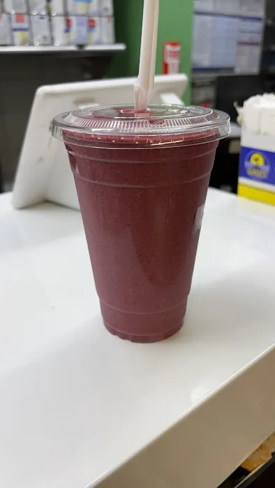 Adames Juice Bar Picture 8