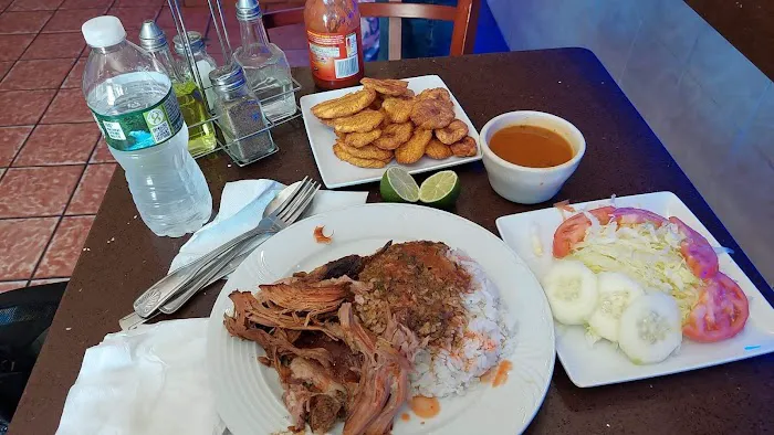 Morena II Restaurant Picture 6
