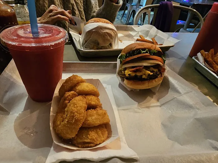 Milk Burger Picture 10