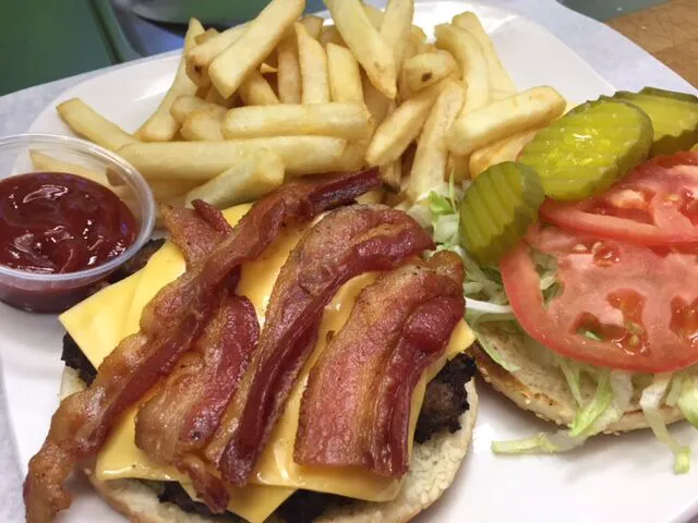 Eat Better Deli and Grill Picture 4