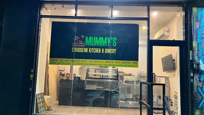 Mummy's Caribbean Kitchen & Bakery Picture 8