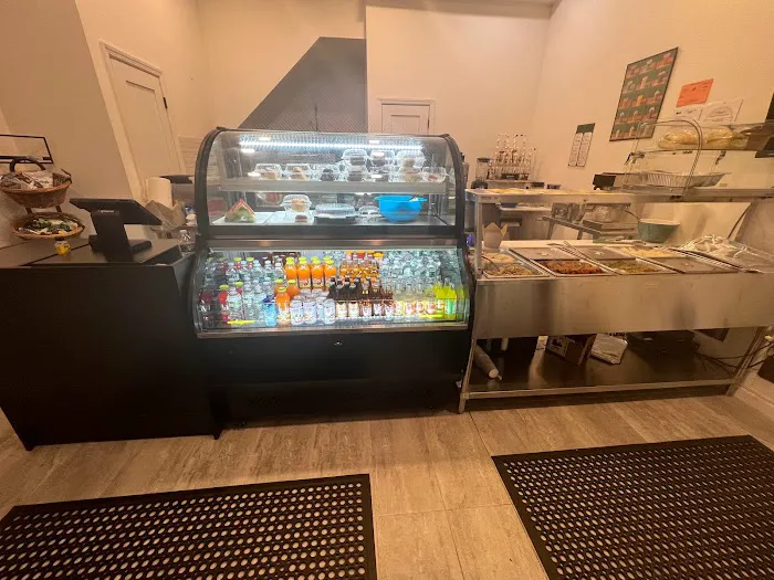Mummy's Caribbean Kitchen & Bakery Picture 7