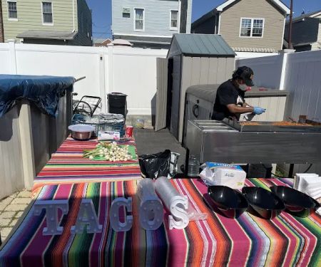 Tacos y Antojitos La Barranca