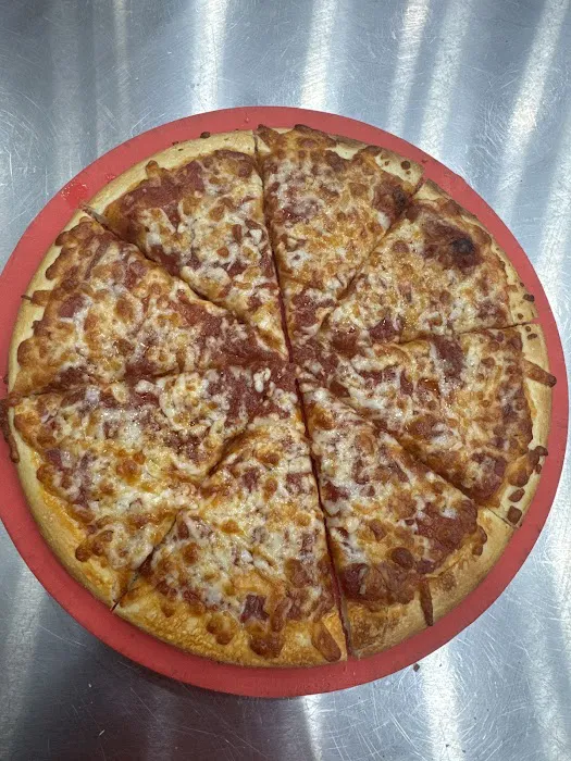 Castle chicken pizza and Loaded platters Picture 10