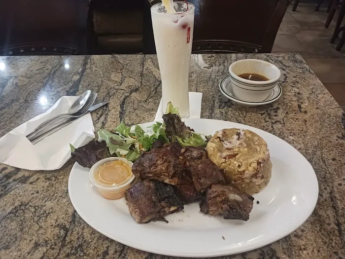 Tu Casa Mofongo Burnside Picture 4