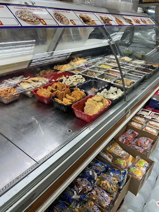 Royale Gourmet Deli Picture 3