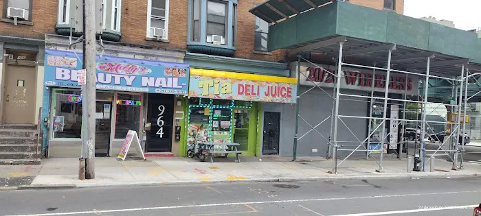 Tia Deli Juice Picture 2