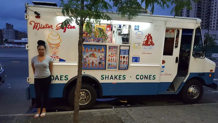 Mister Softee Picture 4