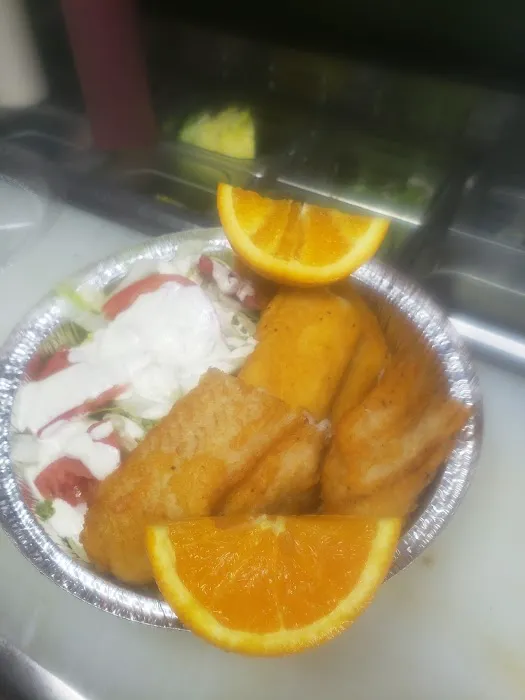 New Mama's Fried Chicken & Pizza Picture 2