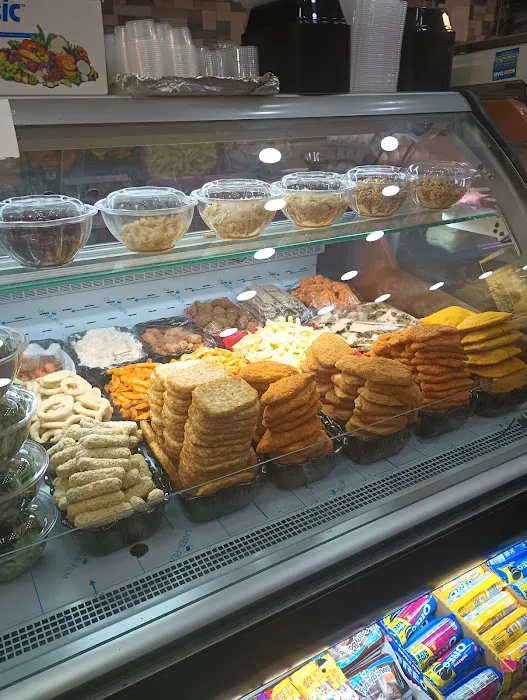 Cherry Valley Gourmet Deli Picture 2