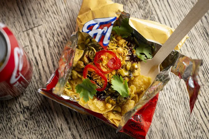 Chaat Dog - Desi American Street Food Picture 2