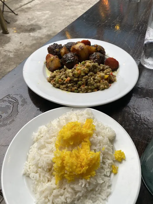 Brooklyn Noosh - Persian / Iranian Restaurant | Diner Picture 1
