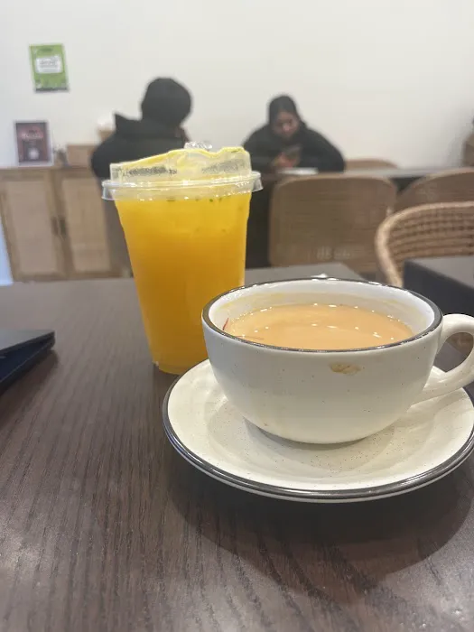 Ruhani Cafe Picture 8