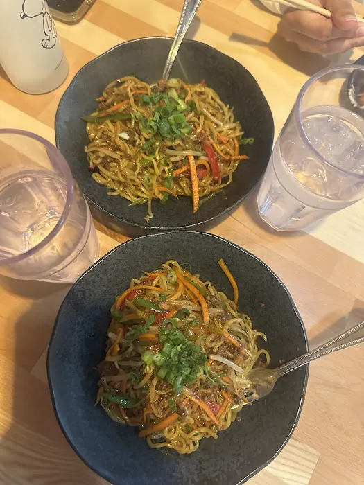 Ramen Thukpa- Brooklyn Picture 3