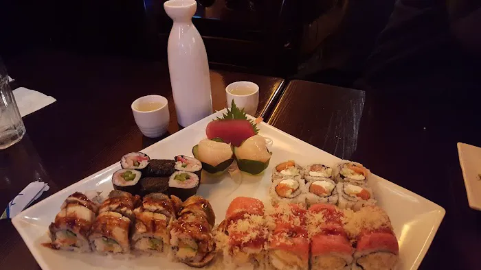 Hiroto Sushi Picture 1