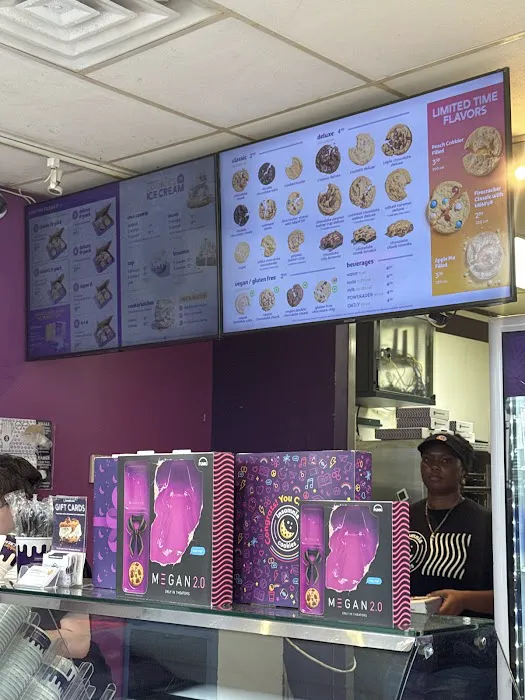 Insomnia Cookies Picture 4