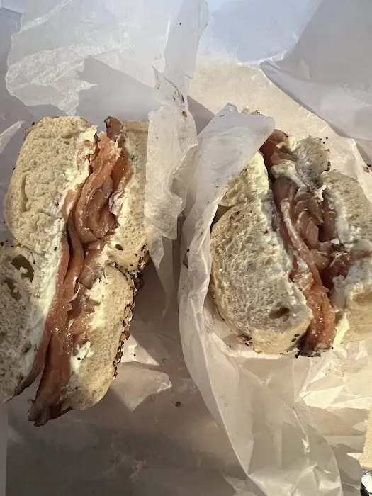 Pio Bagel Flatbush Picture 7