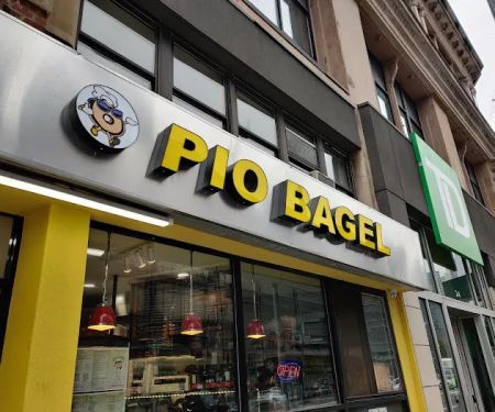 Pio Bagel Flatbush
